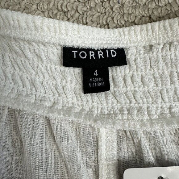 Torrid Blouse Gauze Floral Embroidered Off-Shoulder Size 4X Boho - Picture 9 of 10